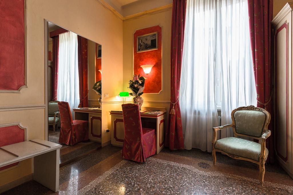 Antica Residenza D'Azeglio Room&Breakfast Di Charme Boloňa Exteriér fotografie